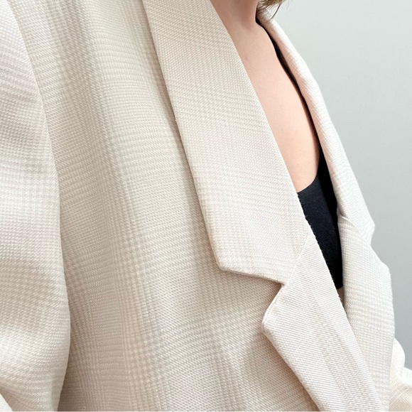 Vintage Cream Tailored Blazer - Picture 8 of 15